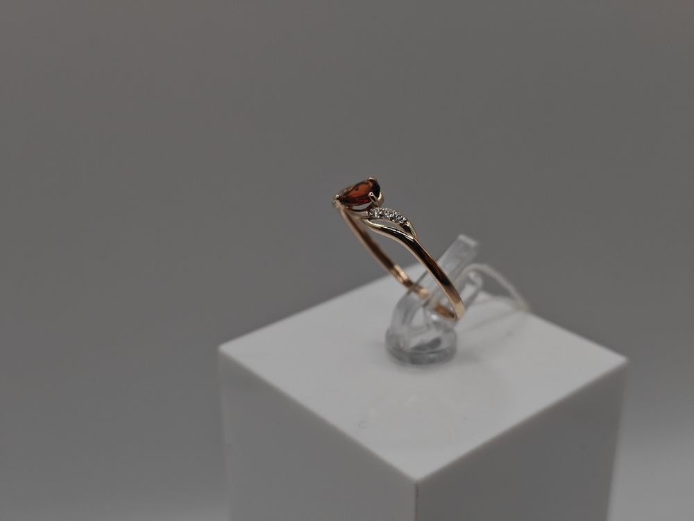 КОЛКМИ585 КОЛЬЦО С КАМНЯМИ (Au 585)