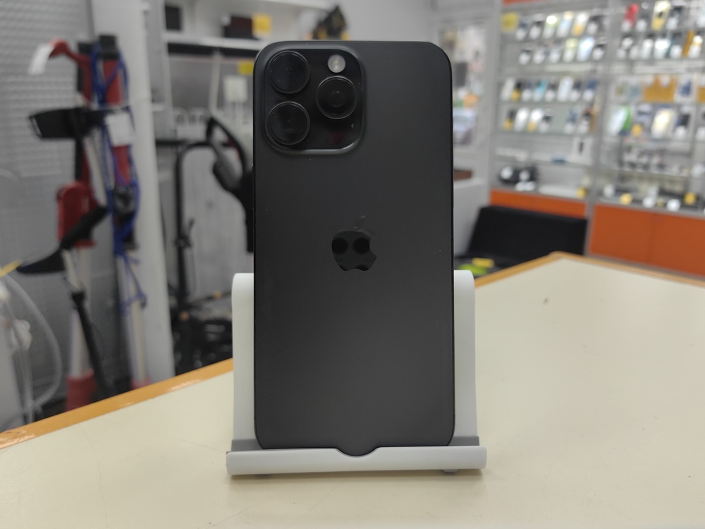 Смартфон Apple iPhone 15 Pro Max 256Gb