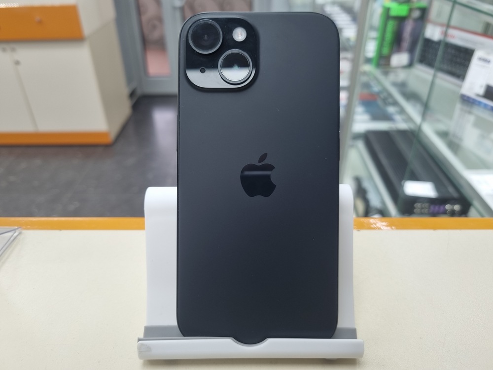 Смартфон Apple Iphone 15 128Gb