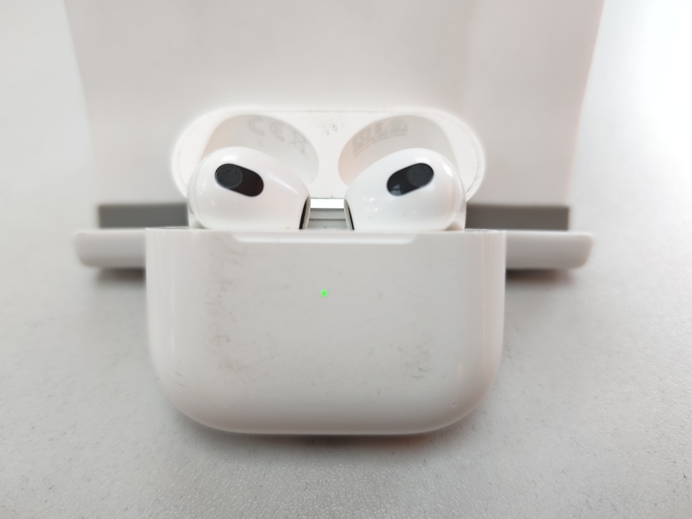 Наушники беспроводные Apple AirPods 3 Lightning