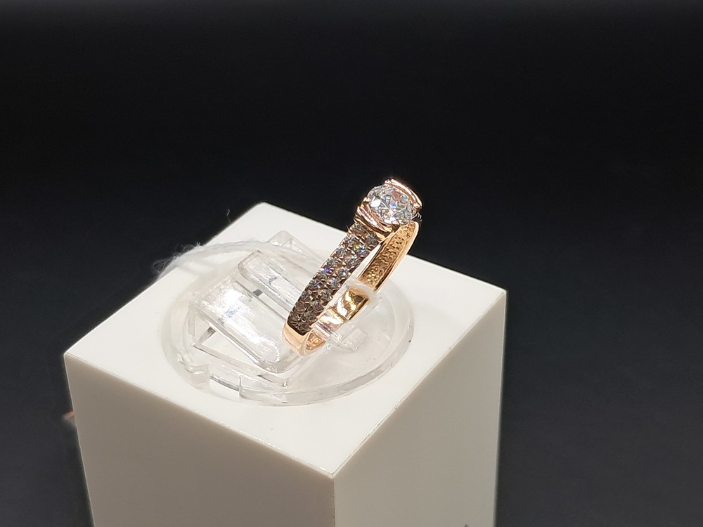 КОЛКМИ585 КОЛЬЦО С КАМНЯМИ (Au 585)