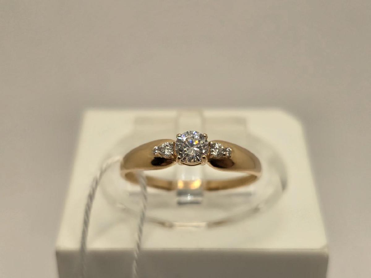 КОЛКМИ585 КОЛЬЦО С КАМНЯМИ (Au 585)