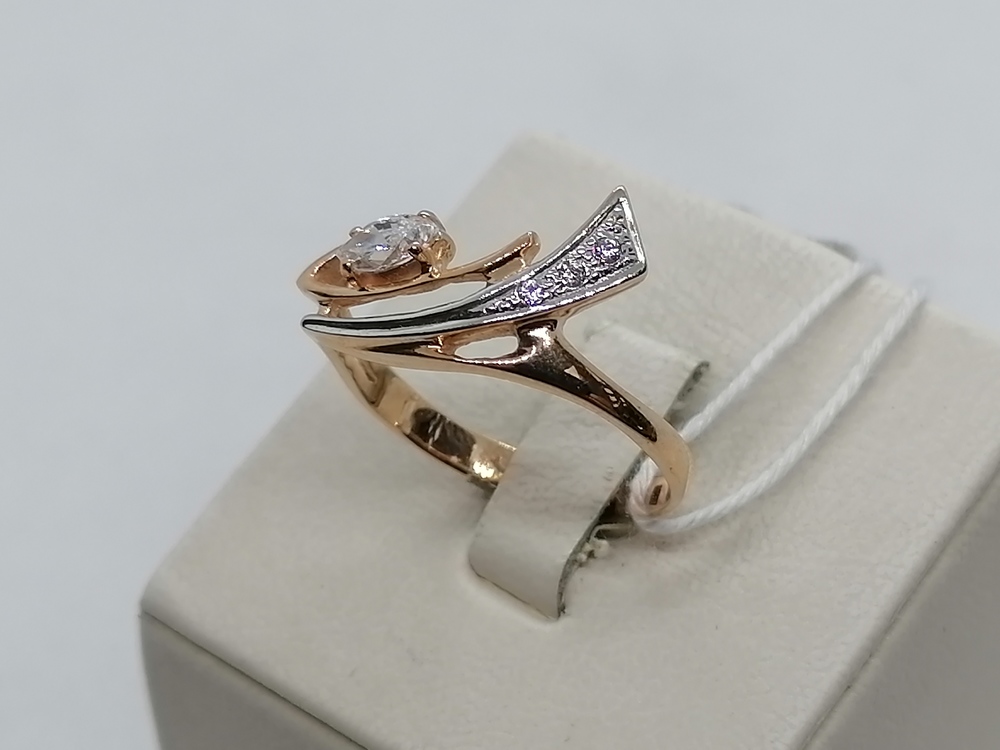 КОЛЬЦО С КАМНЯМИ (Au 585)