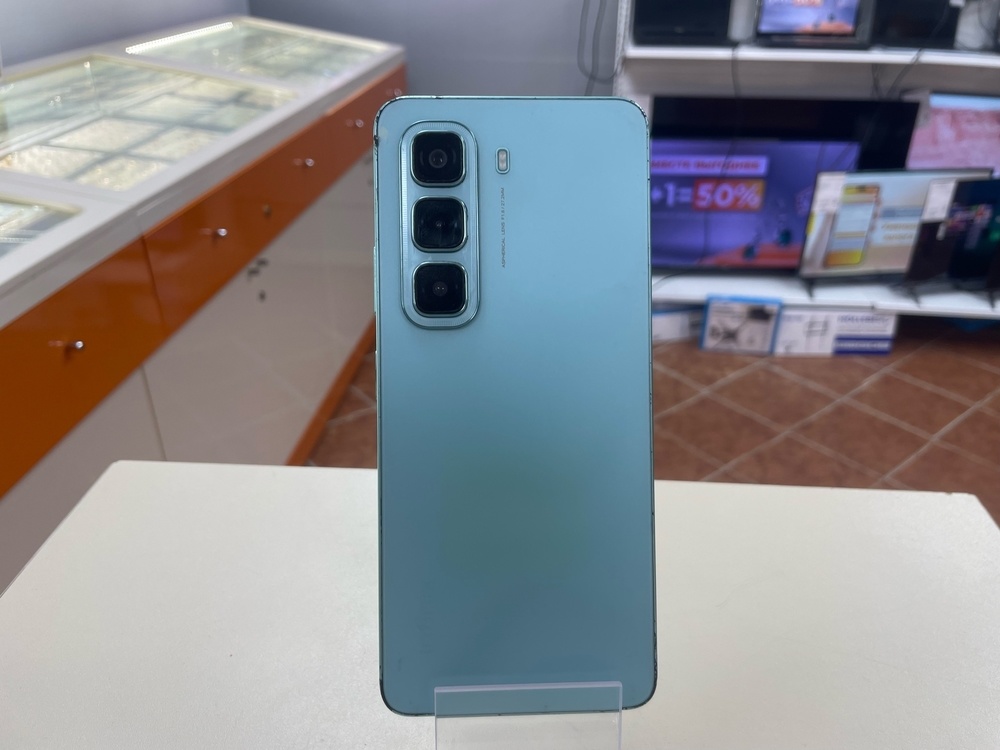 Смартфон Infinix HOT 50 8/128