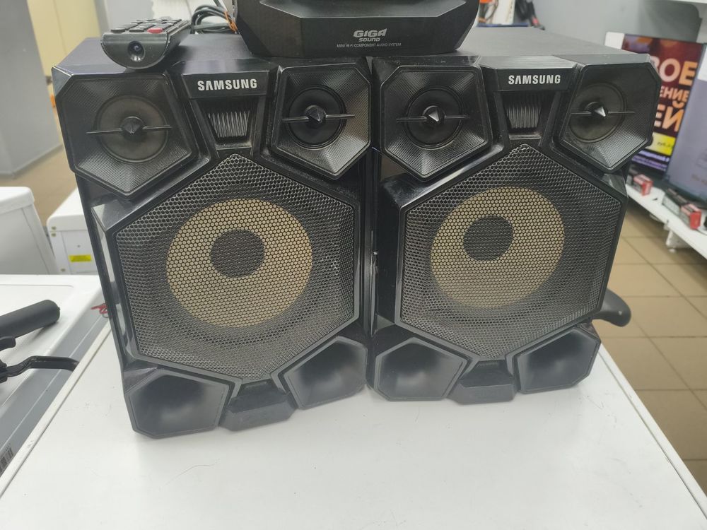 Музыкальный центр Samsung MX-J730