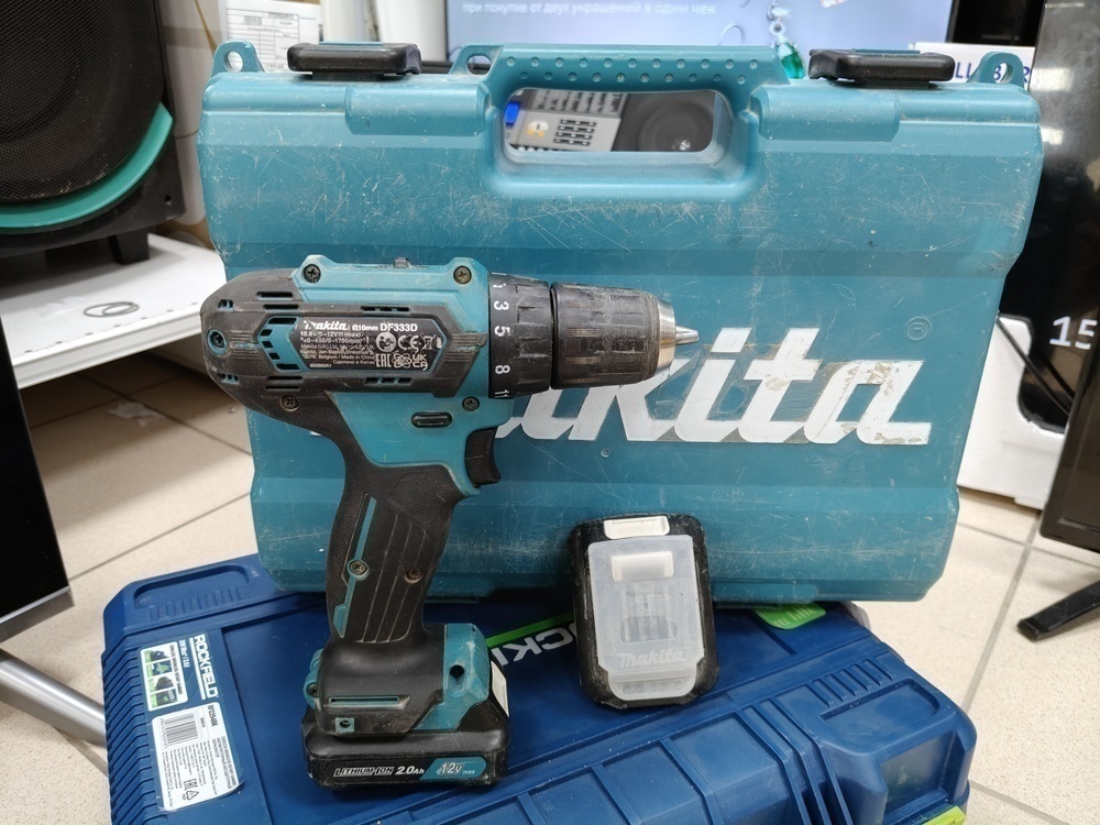 Шуруповерт Makita DF333D