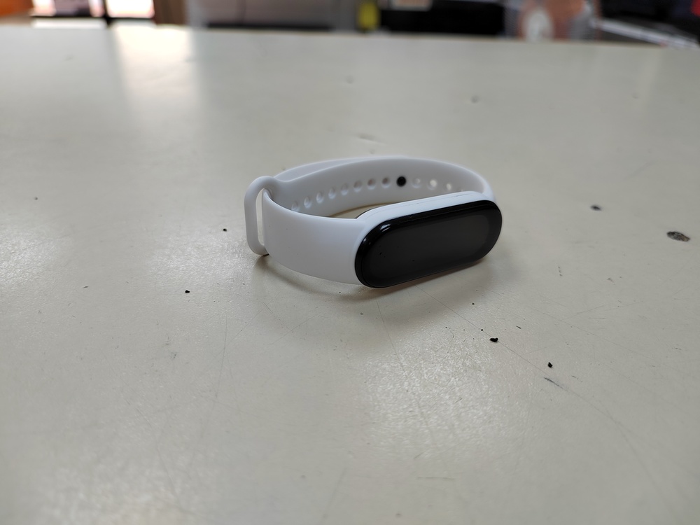 Фитнес-браслет Xiaomi Mi Band 6