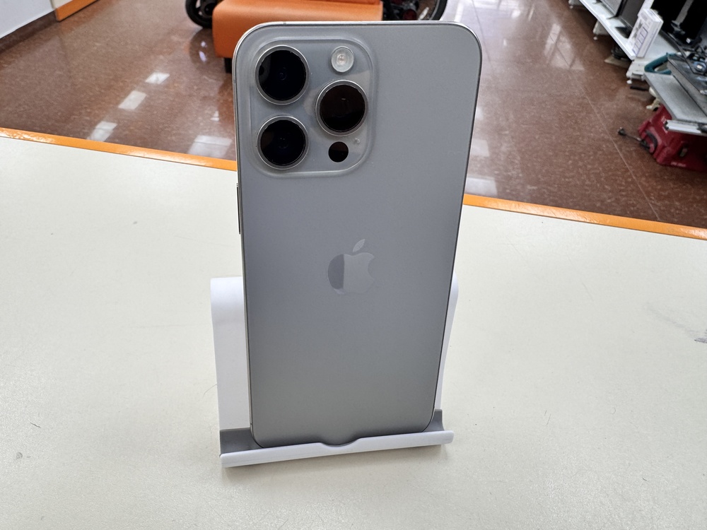 Смартфон Apple iPhone 15 Pro Max 256Gb