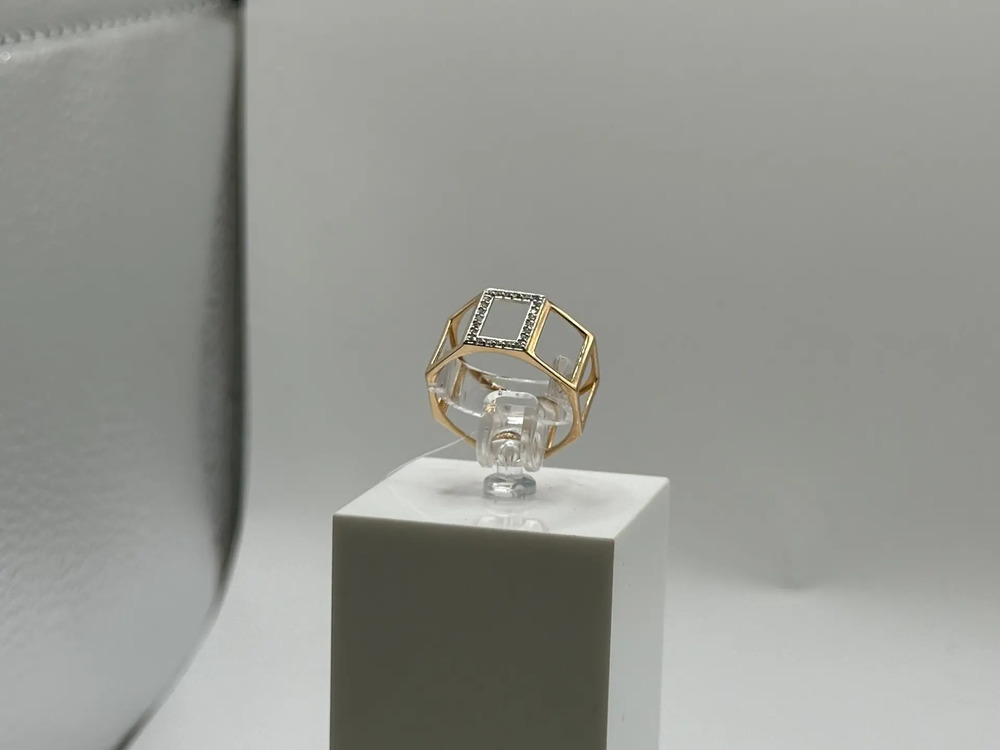 КОЛЬЦО С КАМНЯМИ (Au 585)