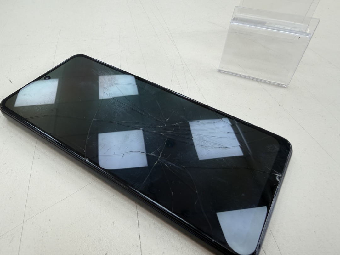 Смартфон Xiaomi Poco F4 6/128