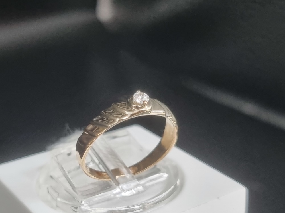 КОЛКМ585 КОЛЬЦО С КАМНЕМ (Au 585)