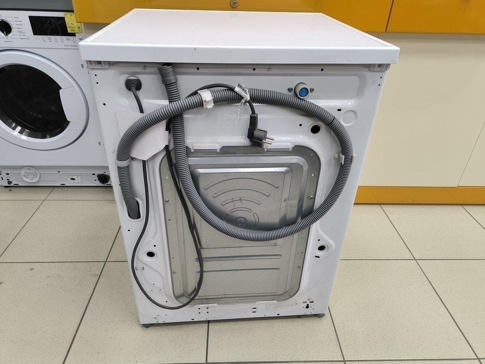 Стиральная машина LG F4J3TS2W