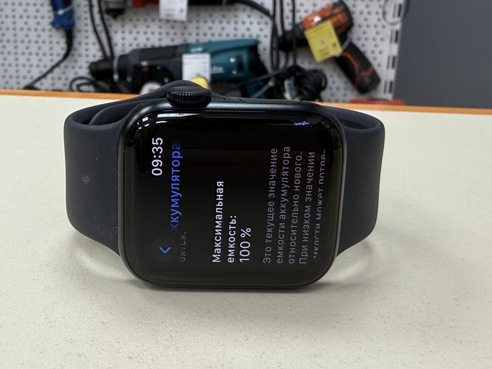 Смарт-часы Apple Watch SE 2022 40mm
