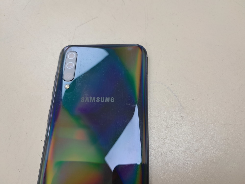 Смартфон Samsung Galaxy A50 4/64