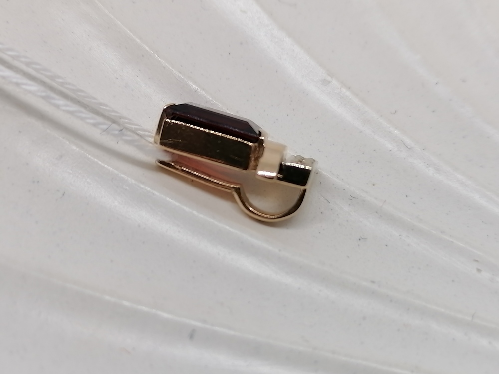 ПОДВЕСКА С КАМНЯМИ (Au 585)