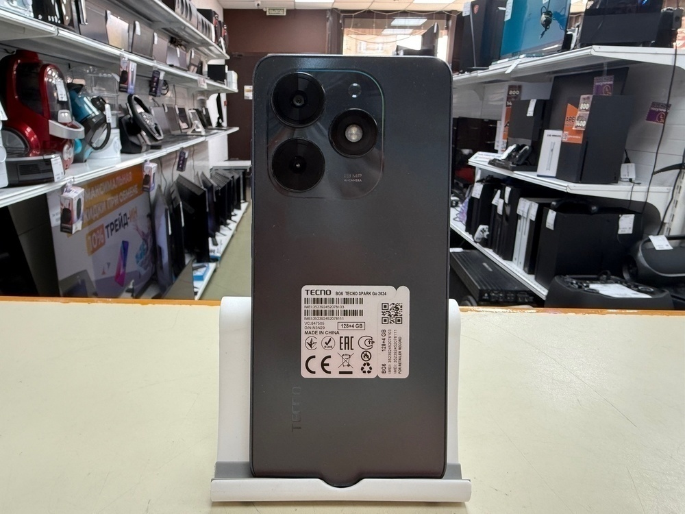 Смартфон Tecno Spark Go 2024 4/128