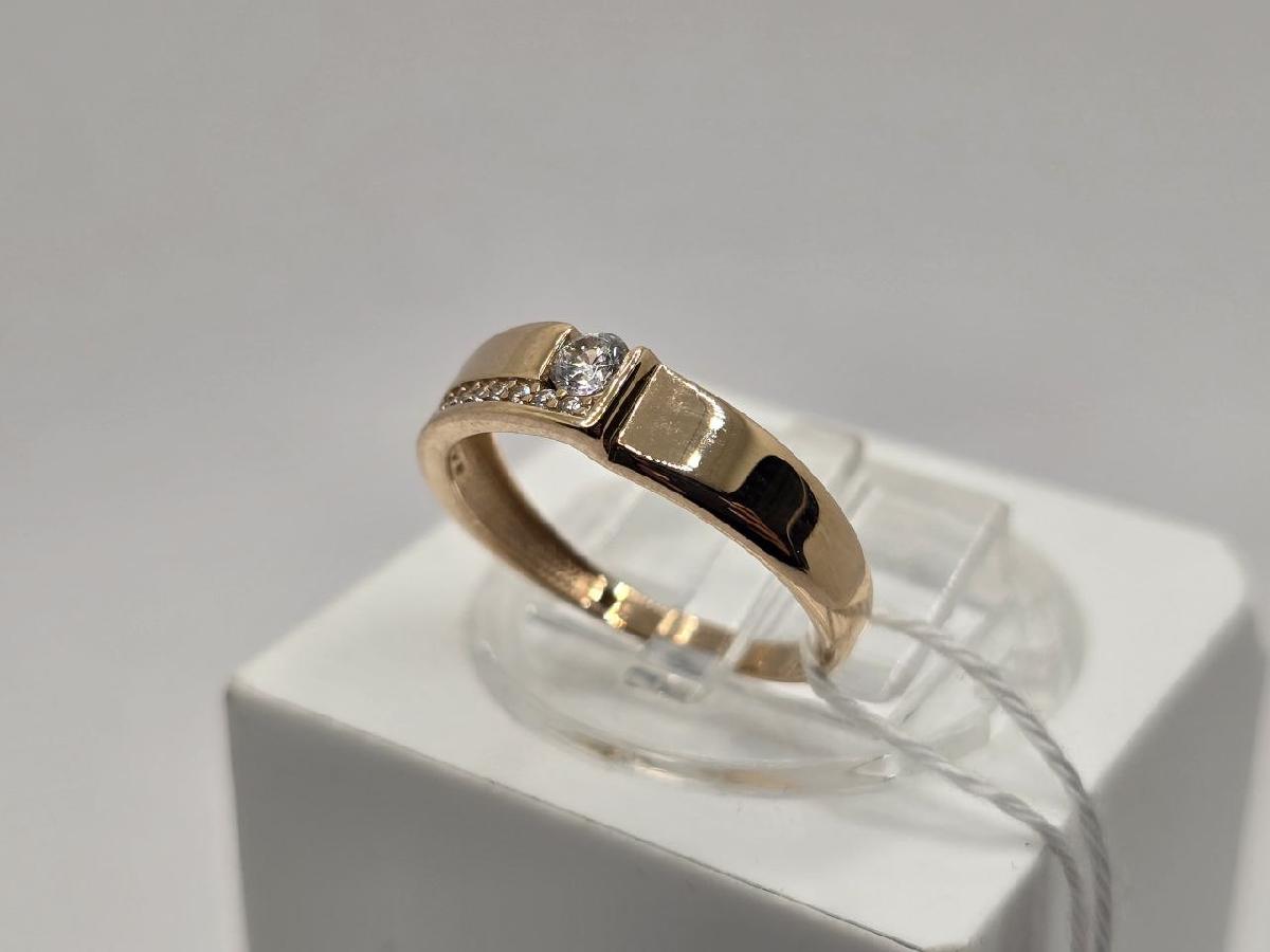 КОЛКМИ585 КОЛЬЦО С КАМНЯМИ (Au 585)