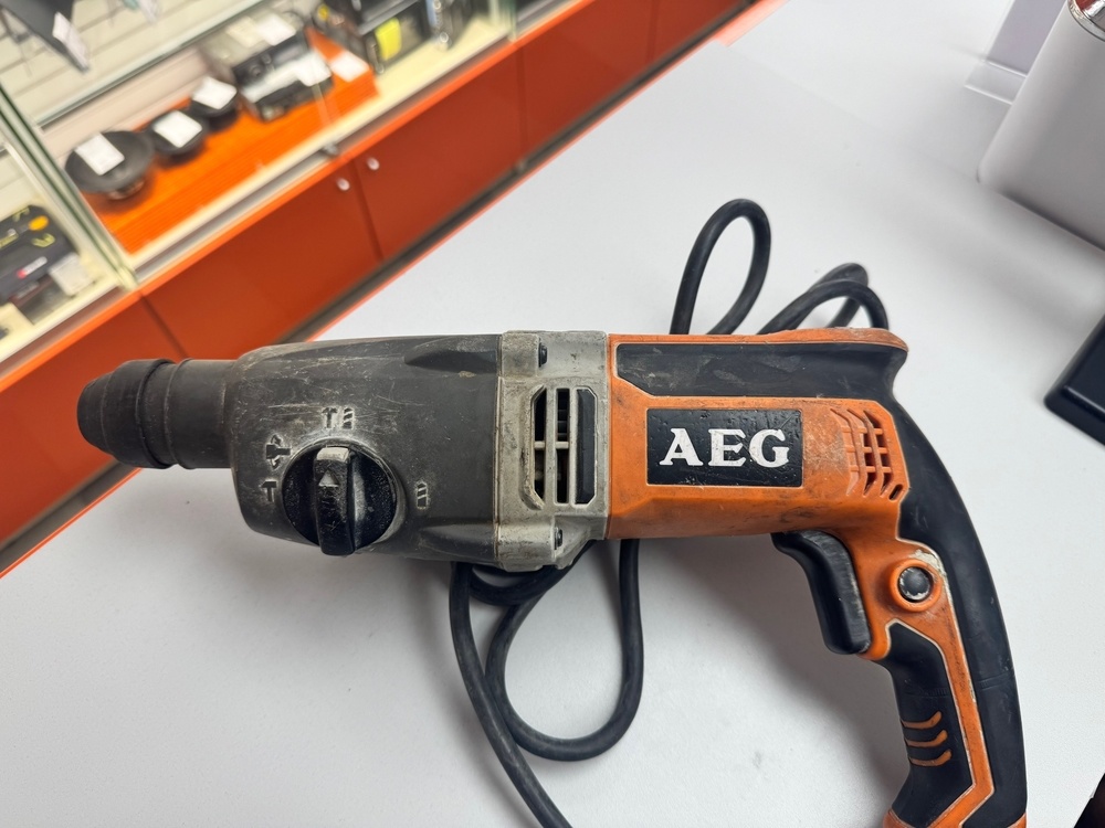 Перфоратор AEG KH 26 E