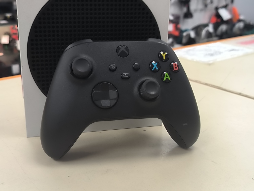 Игровая приставка Xbox Series S 512Gb SSD