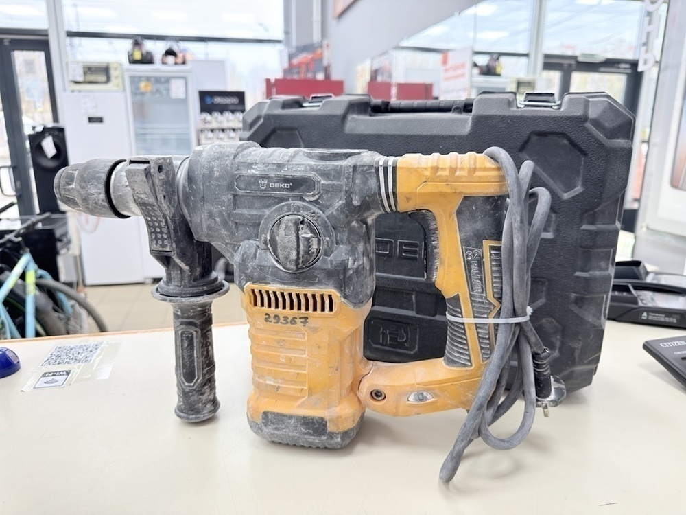 Перфоратор Deko DKH2000W