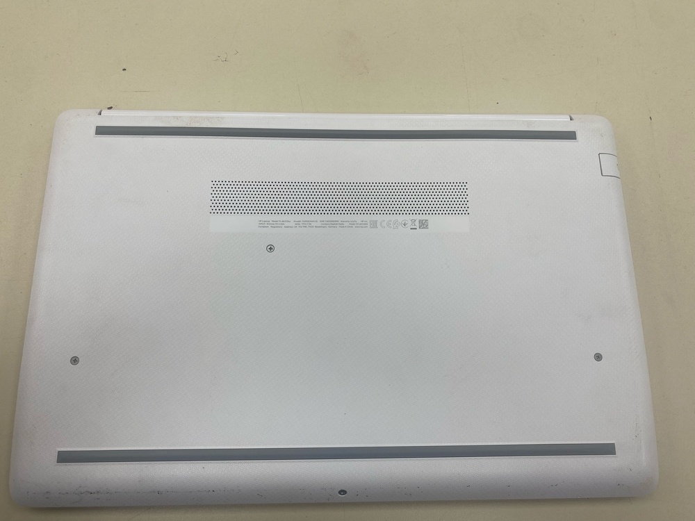 Ноутбук HP; Athlon 300U, Нет, 8 Гб, 480 Гб, Нет