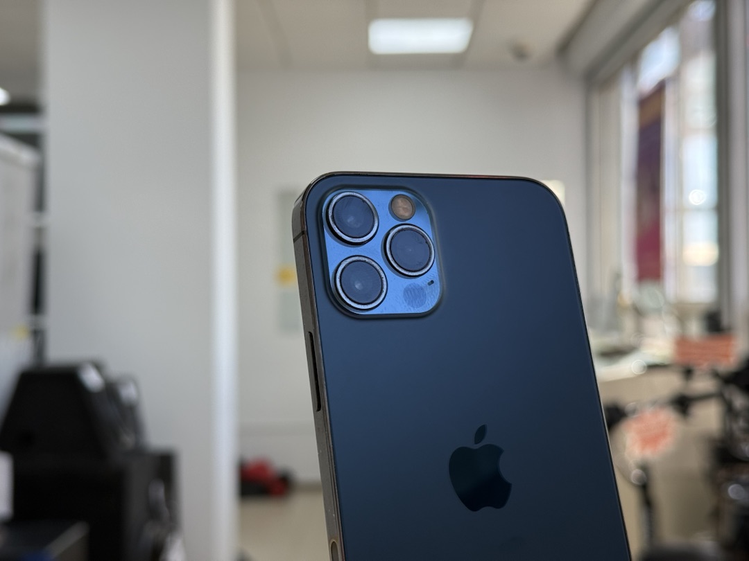 Смартфон Apple iPhone 12 Pro 128Gb