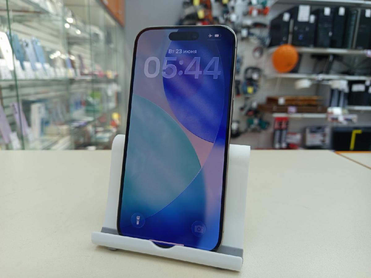 Смартфон Apple Iphone 15 Pro 128Gb