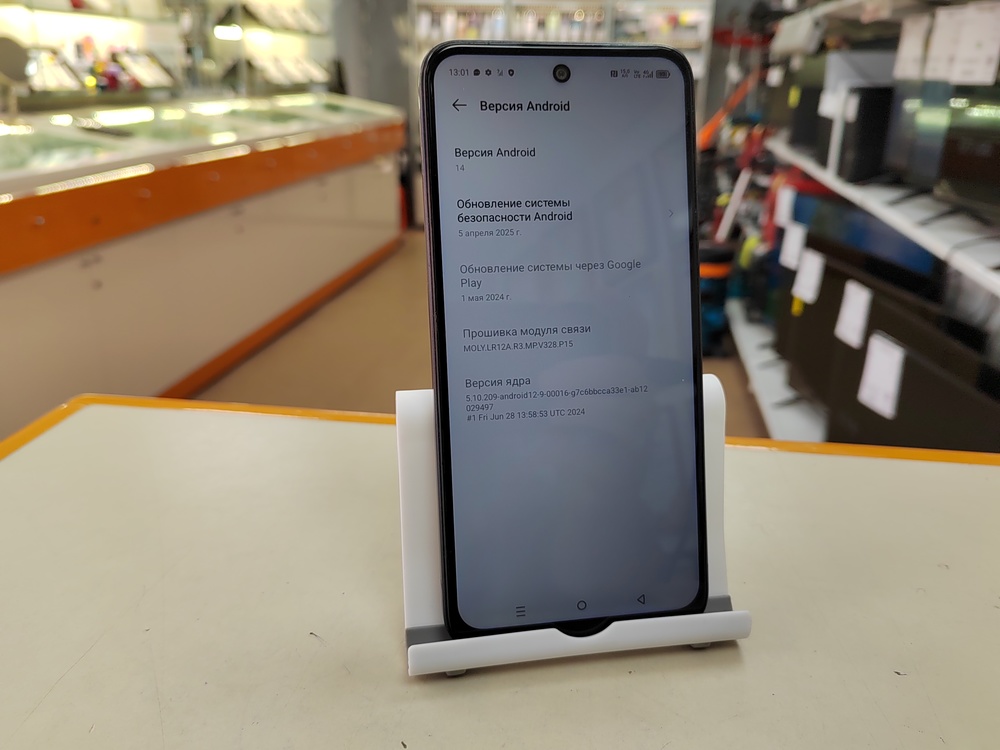 Смартфон Infinix HOT 50i 4/128