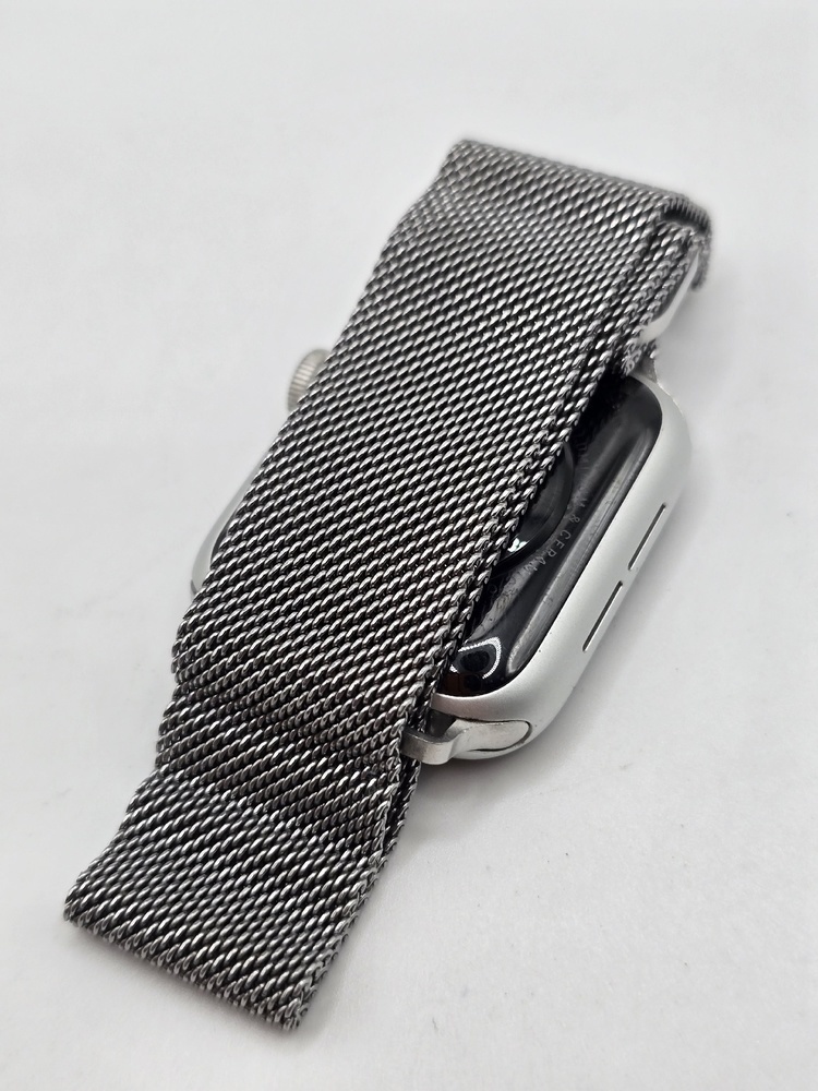 Смарт-часы Apple Watch SE 2020 40mm