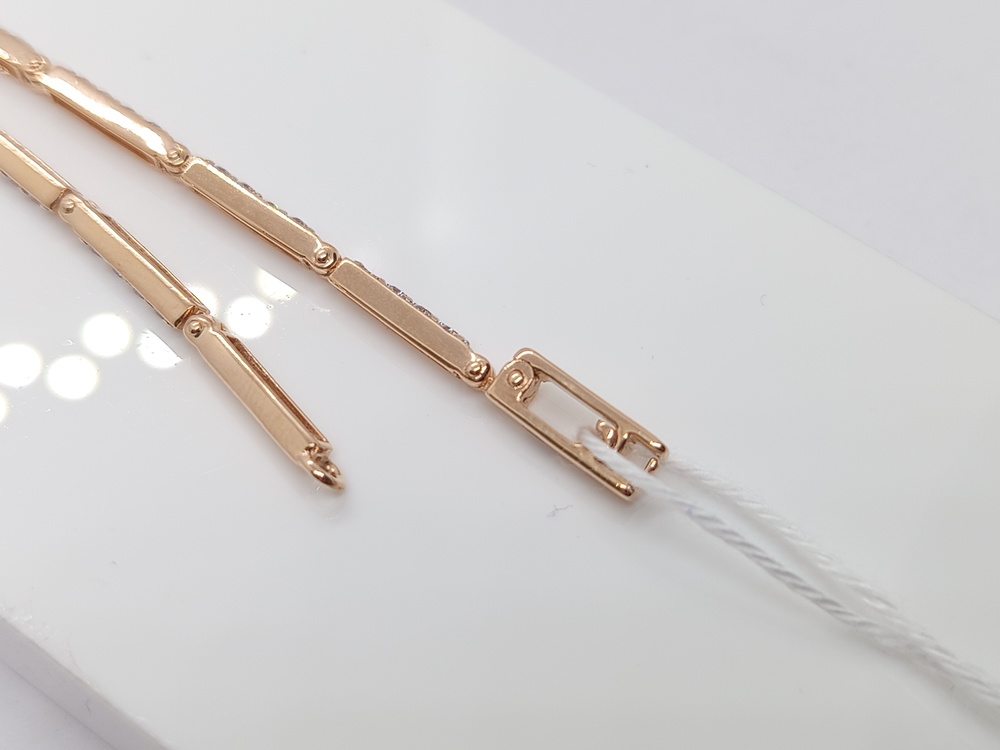 Б585 БРАСЛЕТ С КАМНЯМИ (Au 585)