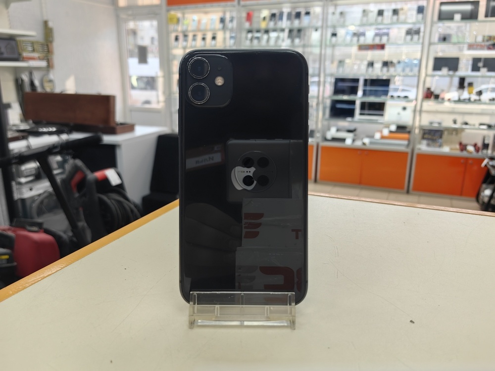 Смартфон Apple iPhone 11 128Gb