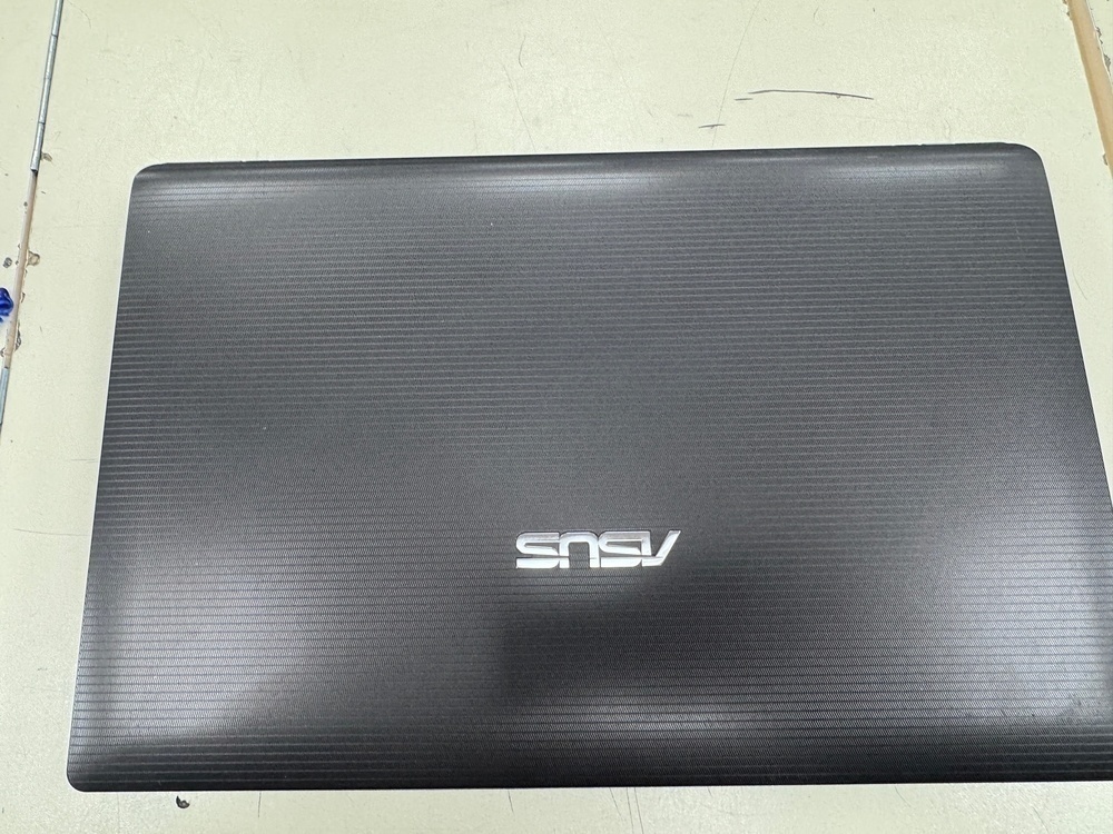 Ноутбук ASUS; E-450, Radeon HD 7470M, 3 Гб, 128 Гб, 160 Гб