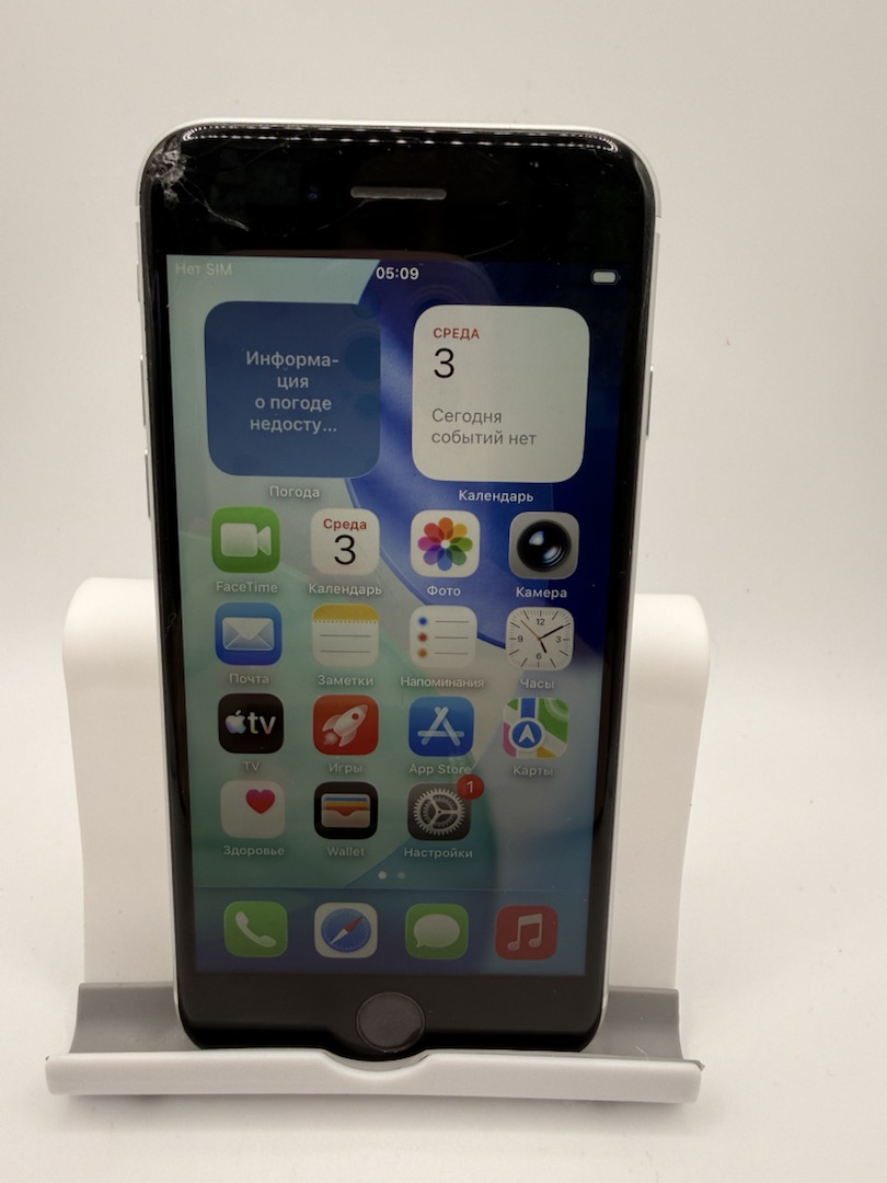 Смартфон Apple iPhone SE 2020 64Gb