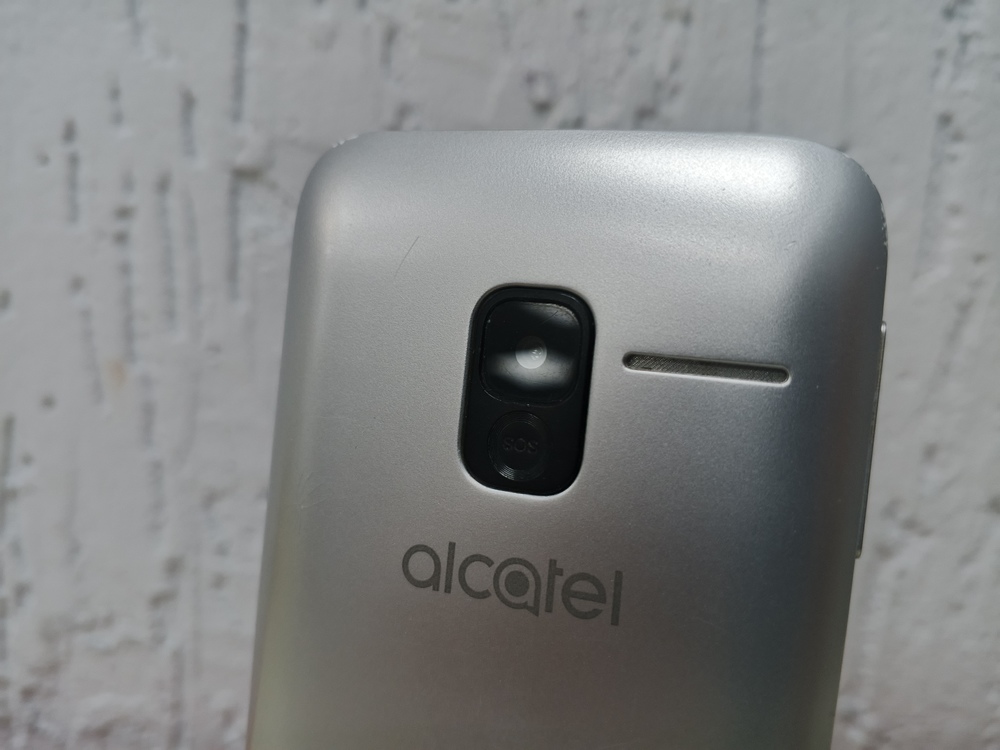 Мобильный телефон Alcatel 1008