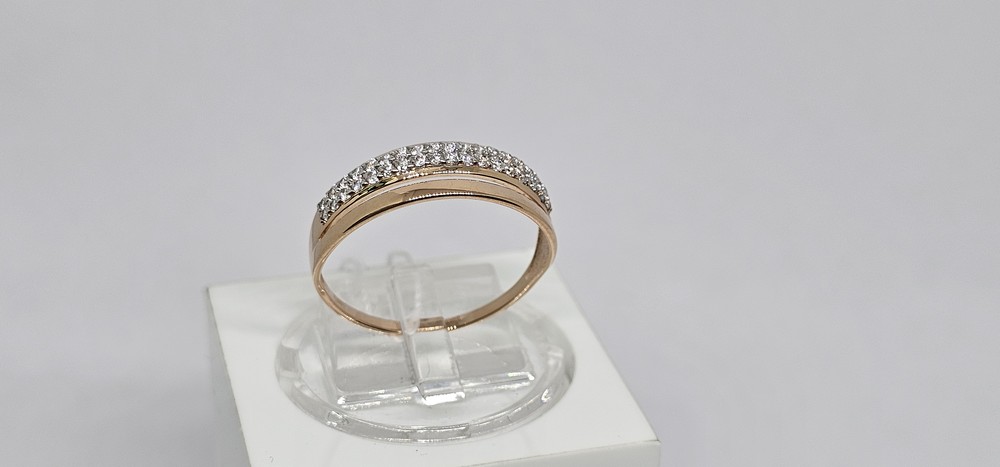 КОЛЬЦО С КАМНЯМИ (Au 585)