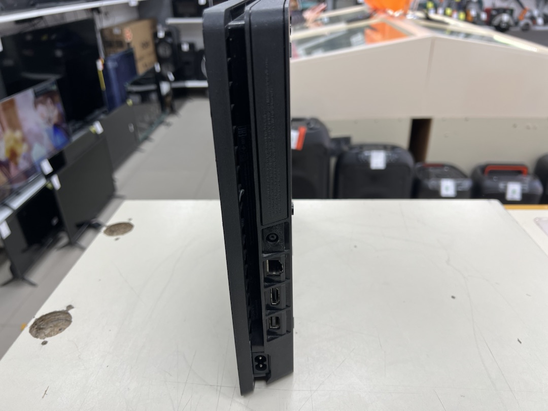 Игровая приставка PlayStation 4 Slim 500GB