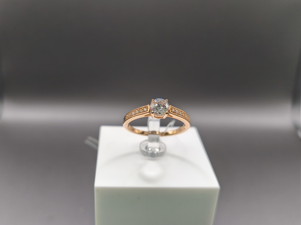 КОЛЬЦО С КАМНЯМИ (Au 585)