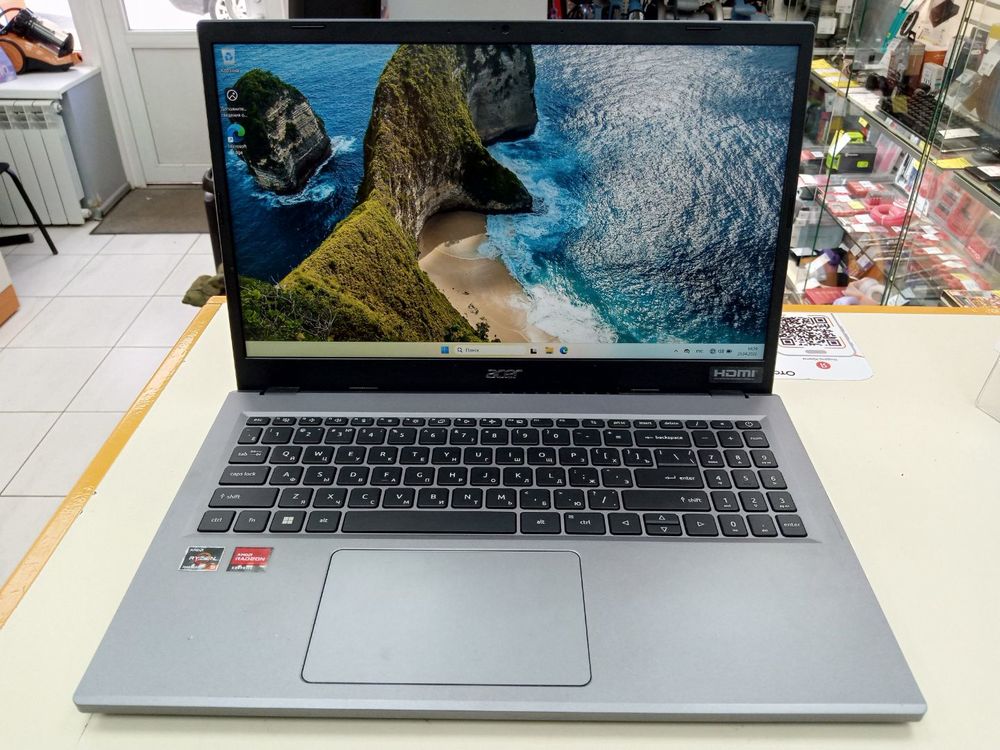 Ноутбук Acer; Ryzen 5 7520U, AMD Radeon (TM) Graphics, 16 Гб, 1 Tb, Нет