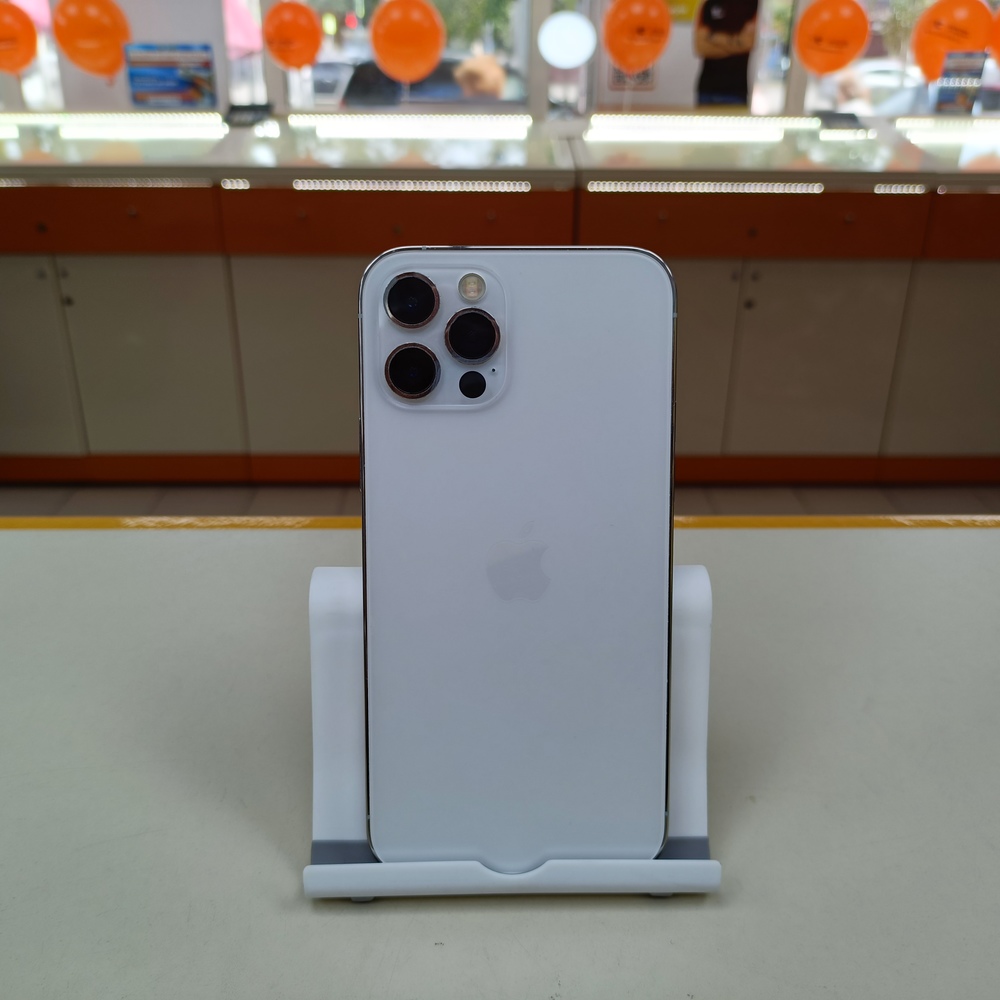 Смартфон Apple iPhone 12 Pro 256Gb