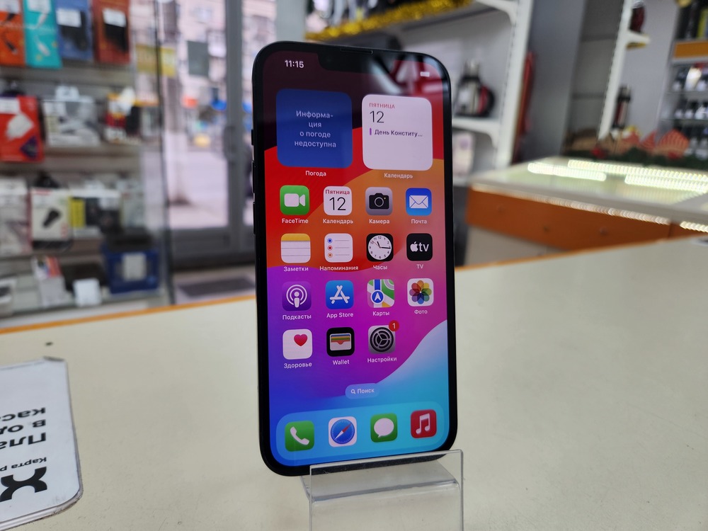 Смартфон Apple iPhone 13 128Gb