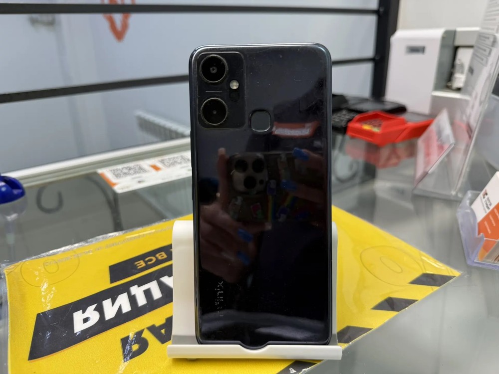 Смартфон Infinix Smart 6 Plus 3/64