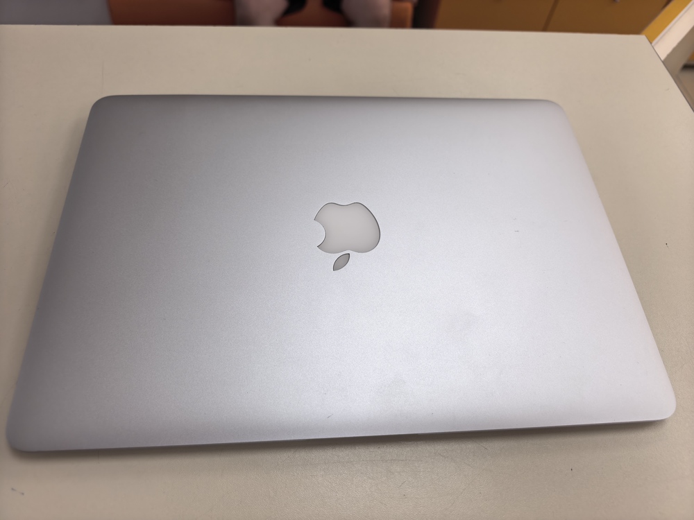 Ноутбук Apple MacBook Air 13 дюймов (2015) A1466