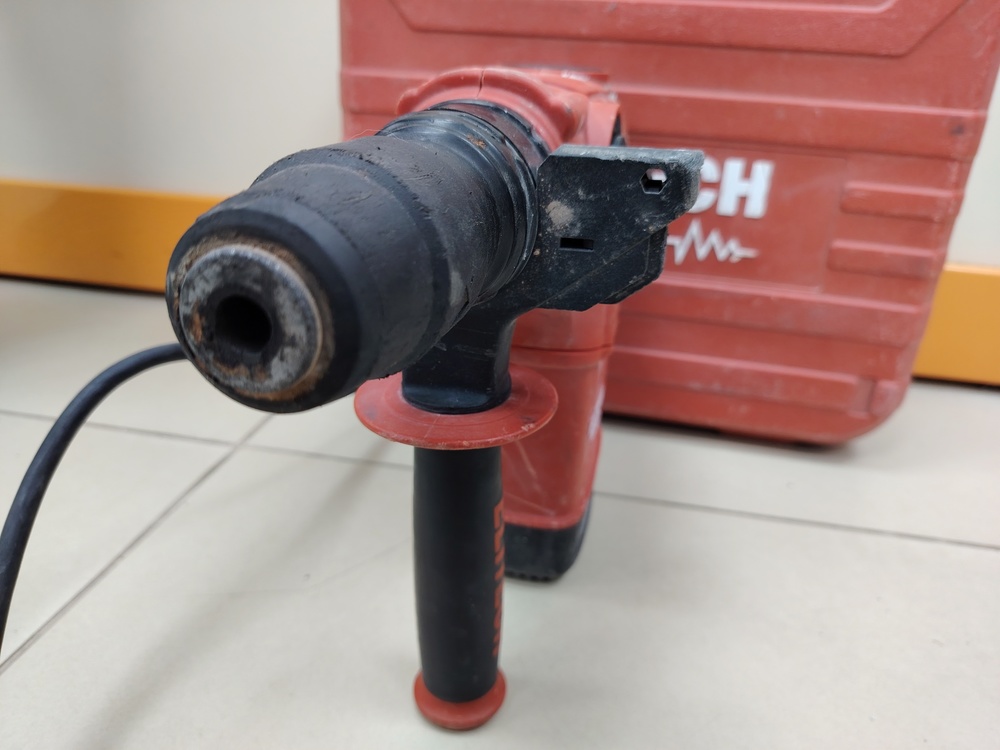 Перфоратор Elitech П 1130ЭМ HD