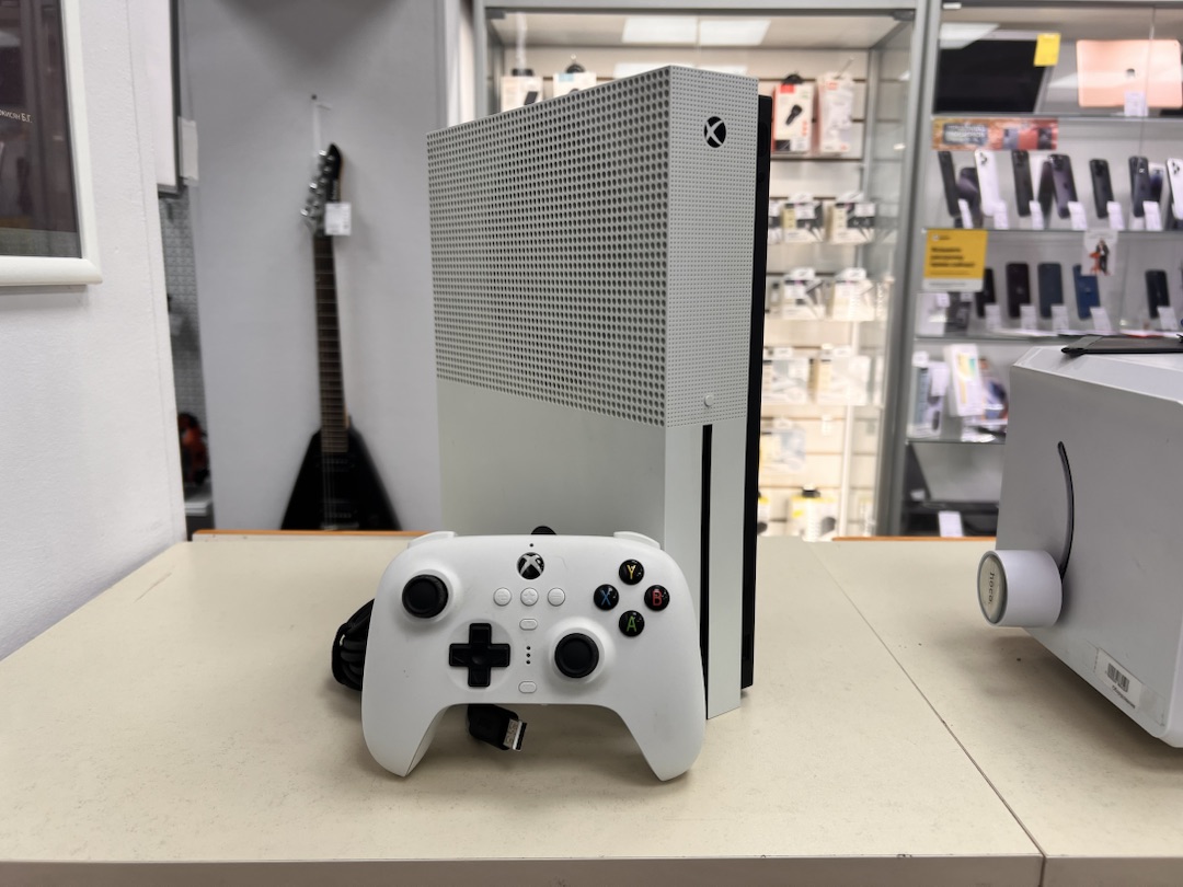 Игровая приставка Xbox One S 1TB