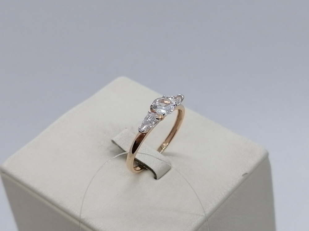 КОЛЬЦО С КАМНЯМИ (Au 585)