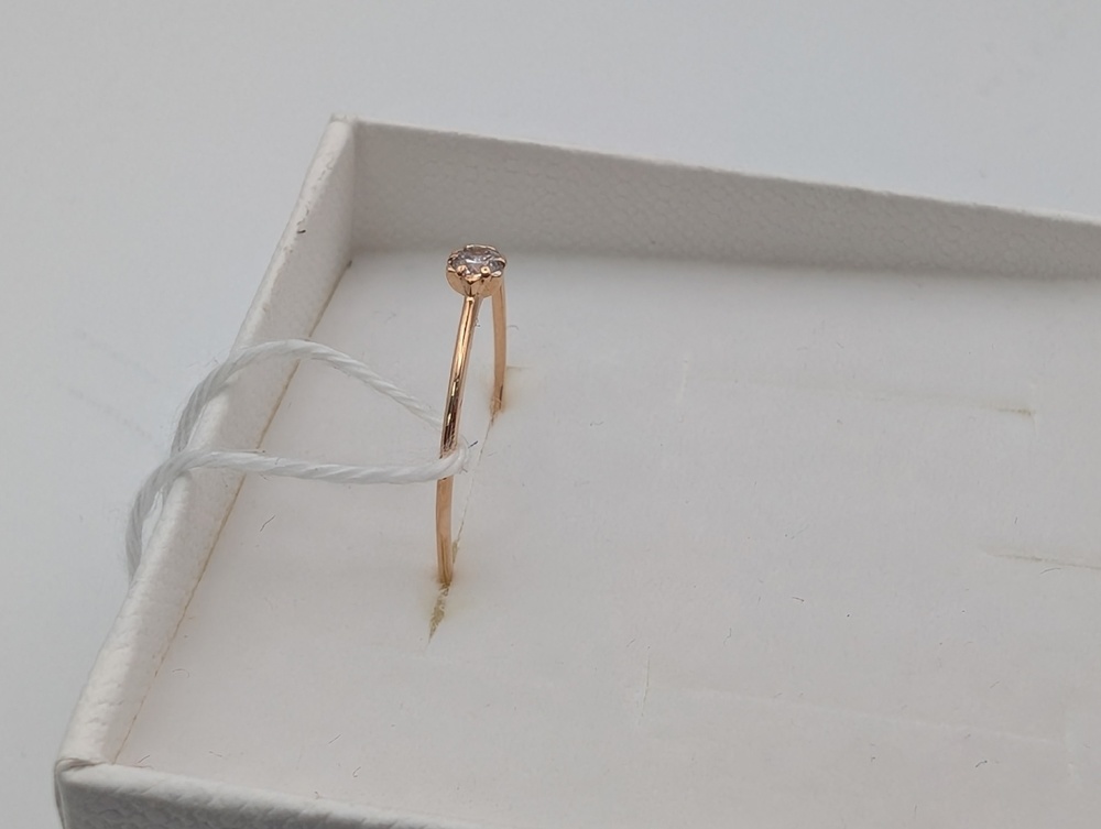 КОЛКМ585 КОЛЬЦО С КАМНЕМ (Au 585)