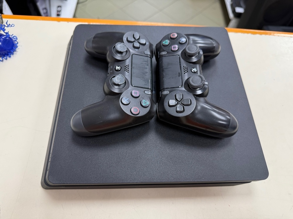 Игровая приставка PlayStation 4 Slim 1Tb