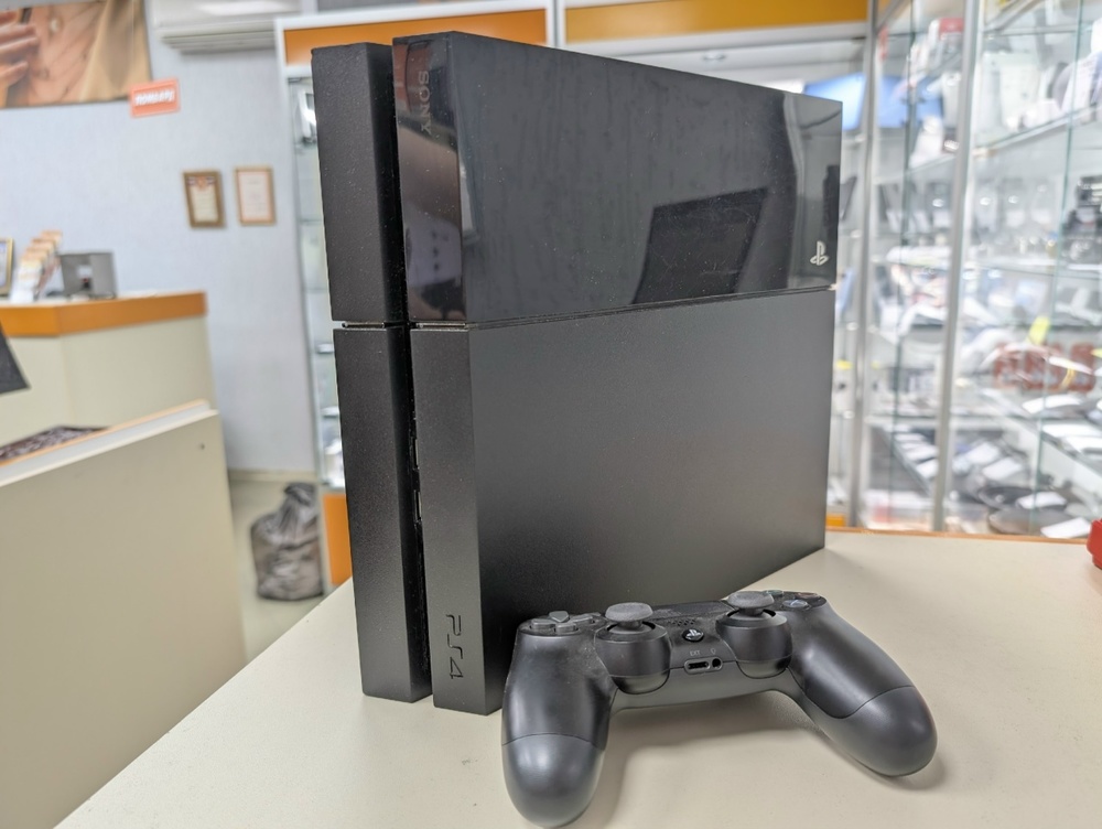 Игровая приставка PlayStation 4 FAT 500GB