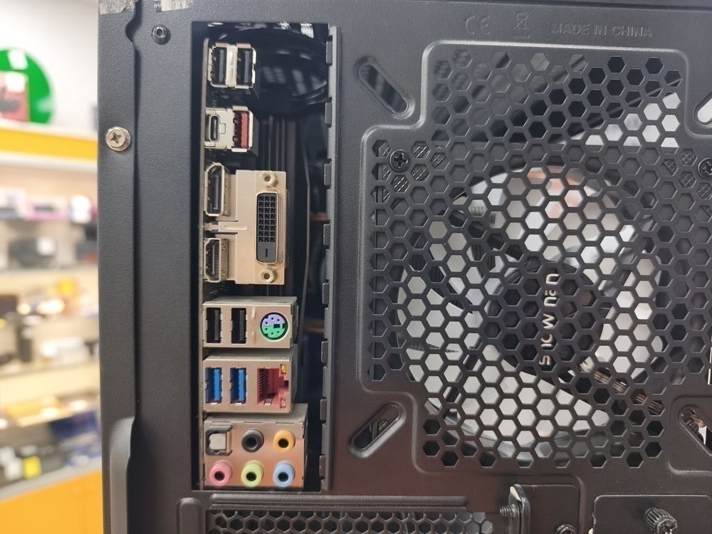 Системный блок THERMALTAKE; Core i5-7600, GeForce GTX 1660, 16 Гб, 500 Гб, 650 Гб