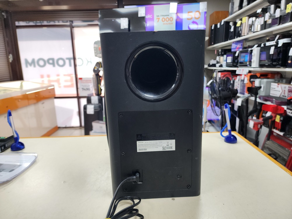 Саундбар Samsung HW-Q60R